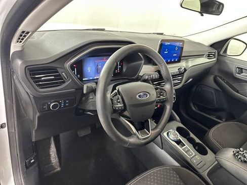 Used 2023 Ford Escape Active image 13