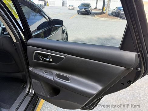 Used 2017 Nissan Altima 2.5 SV FWD image 10