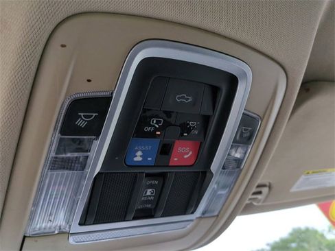 Used 2020 RAM 1500 Laramie image 22