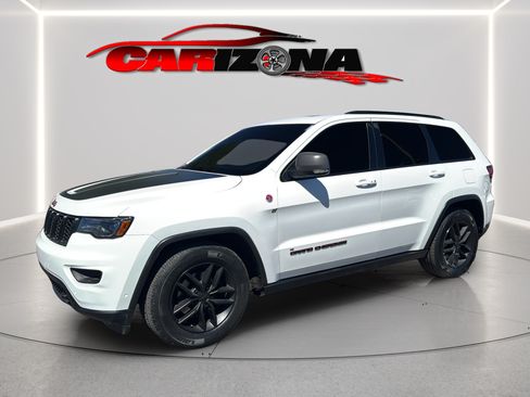 Used 2020 Jeep Grand Cherokee Trailhawk w/ Trailhawk Luxury Group AWD/4WD image 11