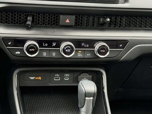 Used 2025 Honda CR-V Sport image 21