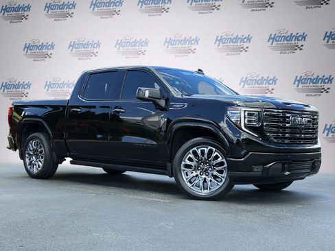 Used 2025 GMC Sierra 1500 Denali Ultimate AWD/4WD image 2