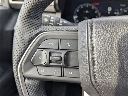 New 2025 Toyota Tacoma TRD Off-Road image 17