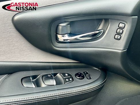 Used 2023 Nissan Murano SL w/ Cargo Package image 23