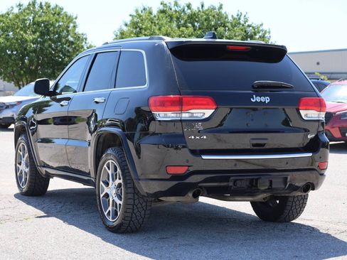 Used 2020 Jeep Grand Cherokee Overland AWD/4WD image 11