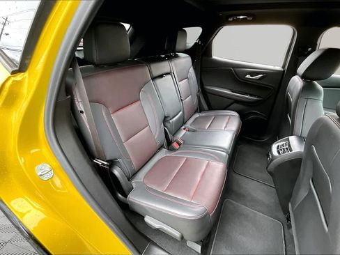 Used 2022 Chevrolet Blazer RS w/ Enhanced Convenience Package AWD/4WD image 38