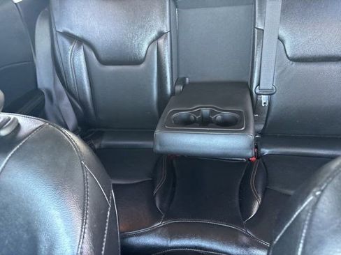 Used 2019 Jeep Compass Limited image 29