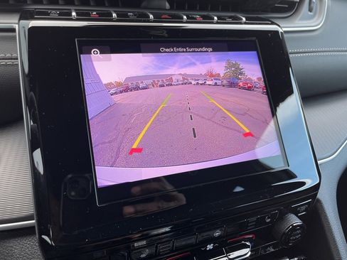 New 2025 Jeep Grand Cherokee L Altitude image 3