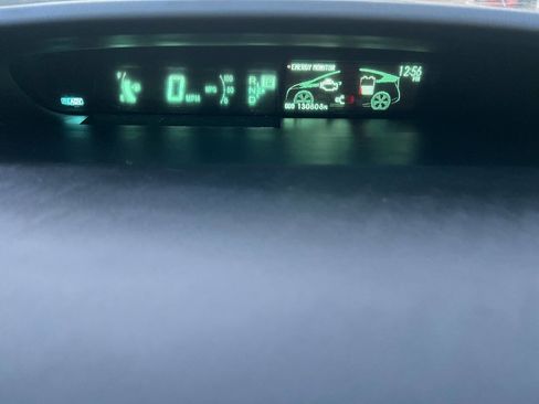 Used 2010 Toyota Prius Five image 30