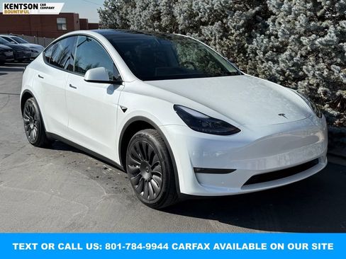 Used 2024 Tesla Model Y Long Range image 13