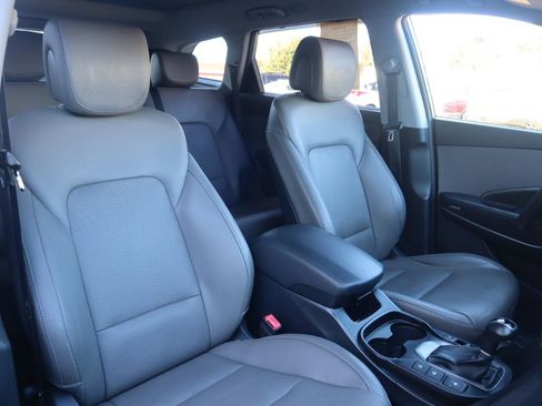 Used 2017 Hyundai Santa Fe AWD w/ SE Ultimate Tech Package 03 image 38