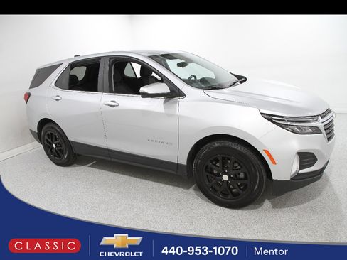 Used 2022 Chevrolet Equinox LT image 1