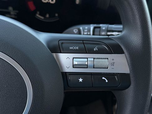 Certified 2025 Hyundai Tucson SEL image 16