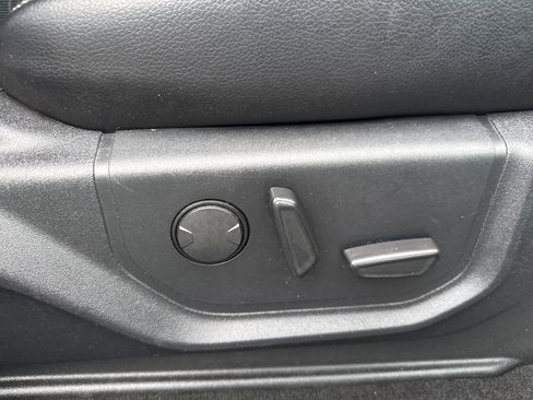 Used 2019 Ford F150 Lariat AWD/4WD image 30