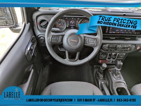 Used 2026 Jeep Wrangler Unlimited Rubicon AWD/4WD image 14