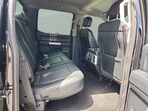 Used 2019 Ford F150 Lariat w/ Trailer Tow Package RWD image 20