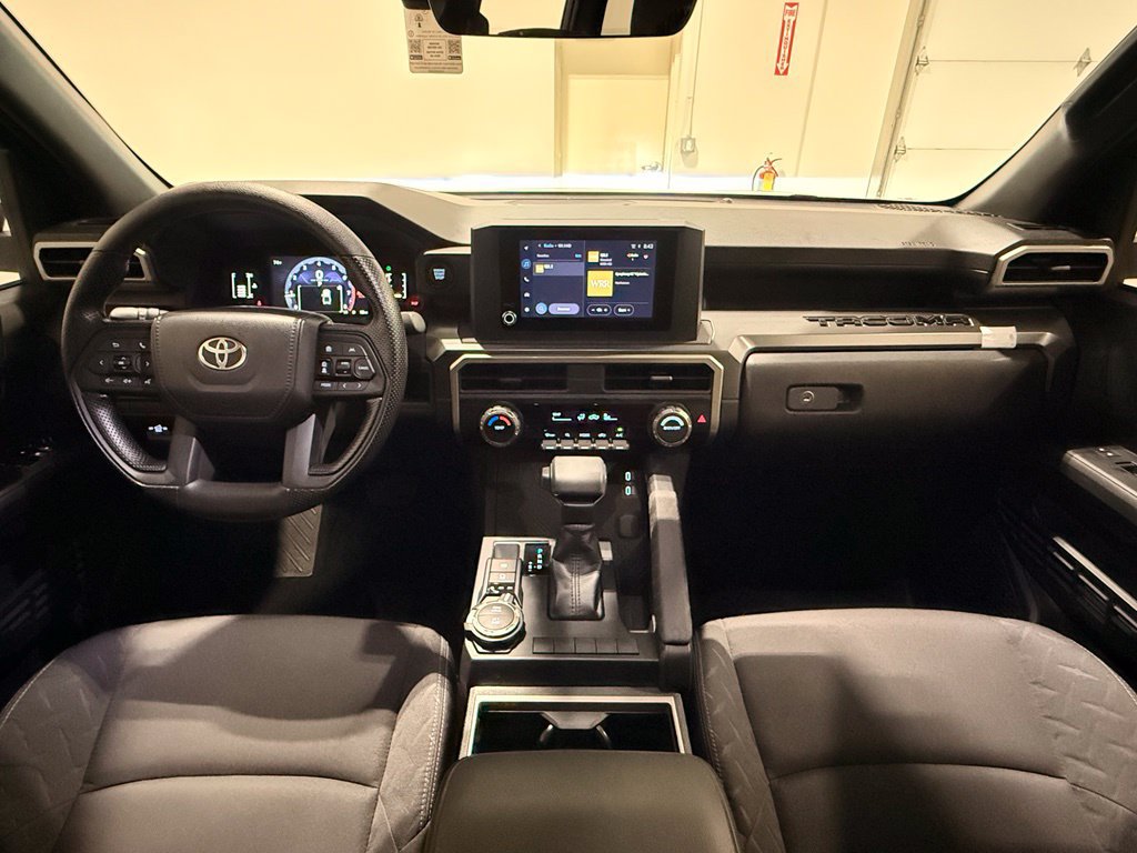 Used 2026 Toyota Tacoma SR5 AWD/4WD image 27