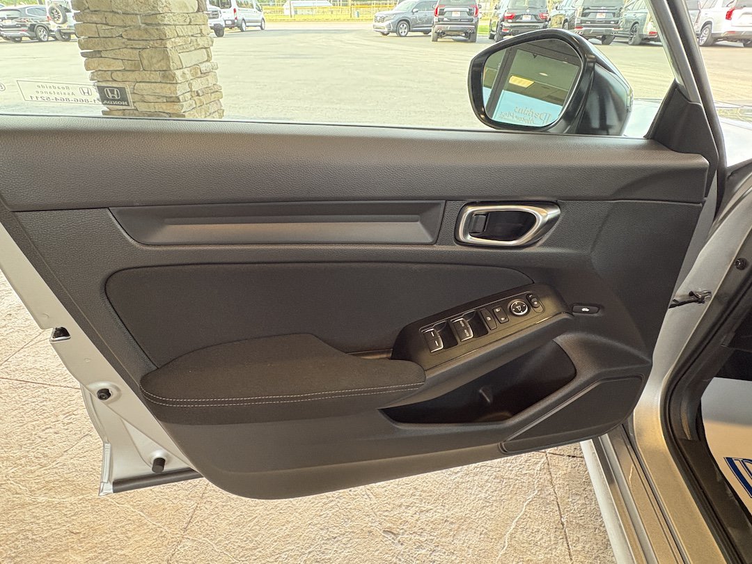 Used 2025 Honda Civic Sport image 18