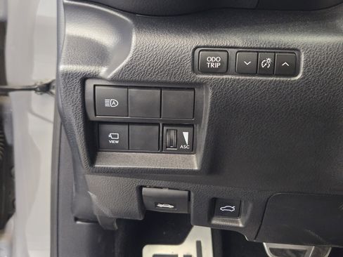 Used 2024 Lexus IS 350 F Sport w/ Navigation Package image 20