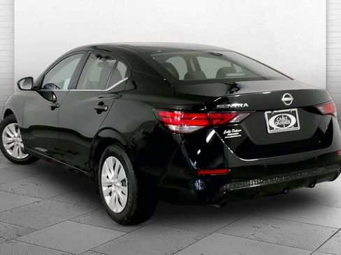 Used 2025 Nissan Sentra S FWD image 11