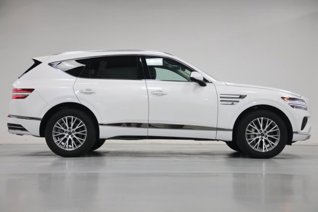 Used 2025 Genesis GV80 2.5T Standard AWD/4WD image 17