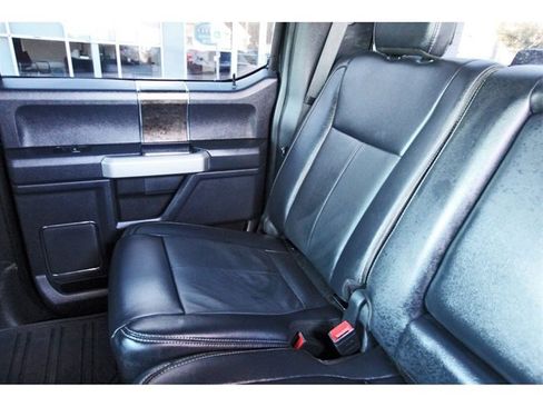 Used 2022 Ford F250 Lariat w/ Tremor Off-Road Package image 11