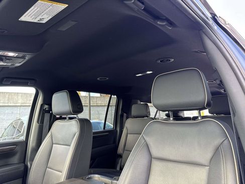 Certified 2025 Chevrolet Suburban Premier image 21