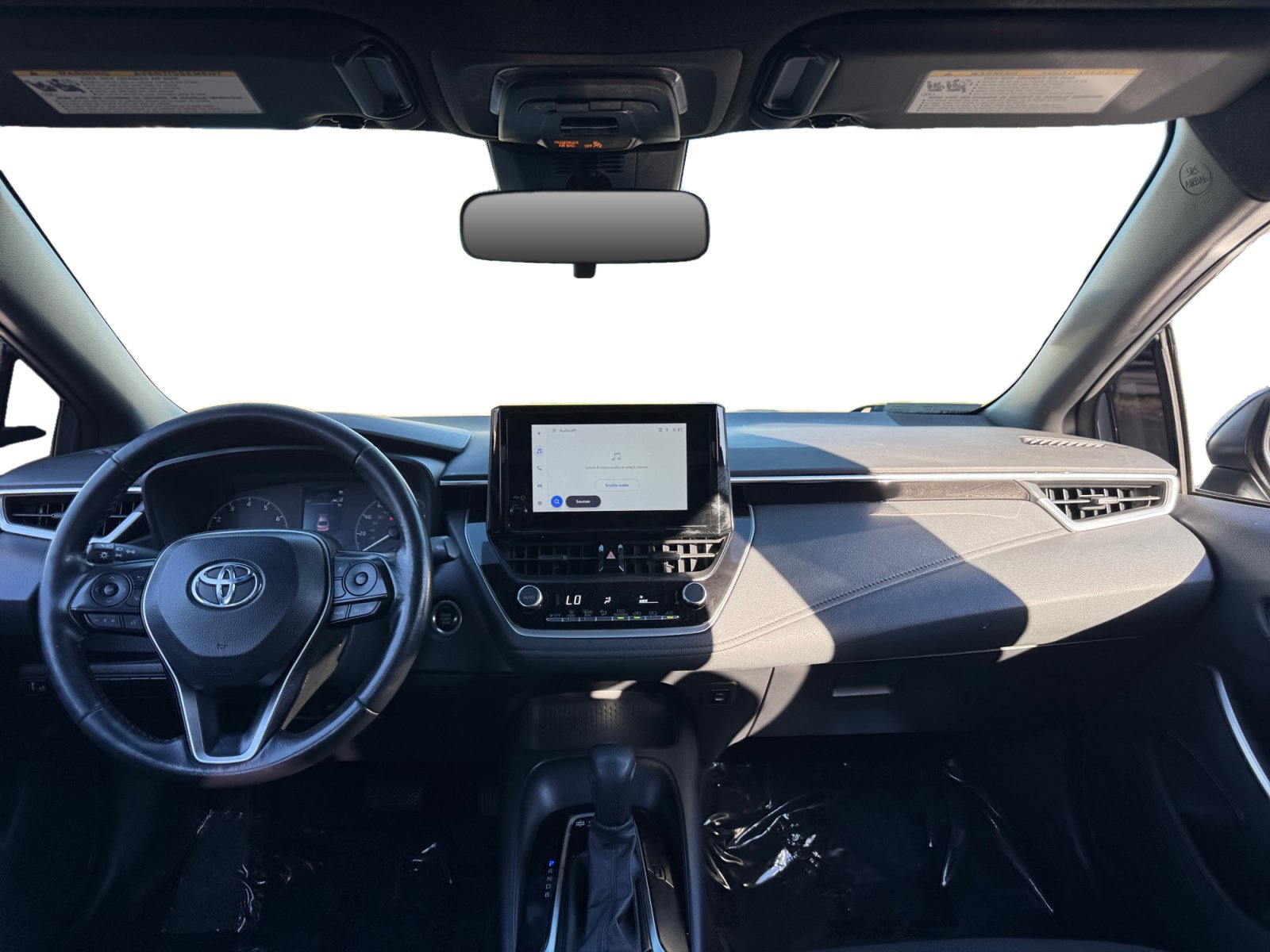 Used 2023 Toyota Corolla SE w/ Carpet Mat Package (TMS) FWD image 10