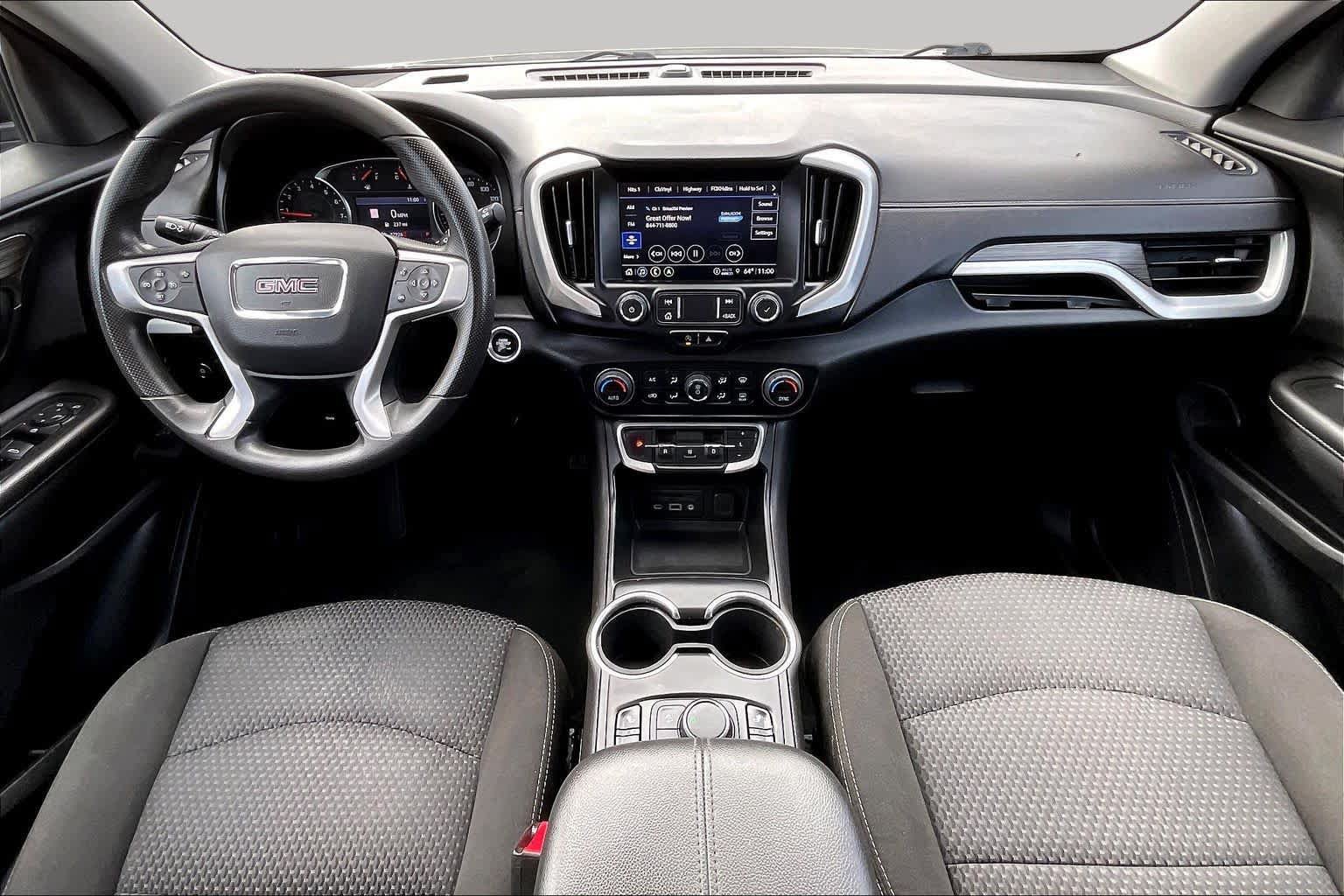 Used 2022 GMC Terrain SLE w/ Driver Convenience Package FWD image 14