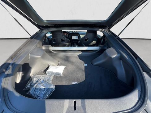 Used 2024 Nissan Z NISMO w/ Floor Mat Package image 13