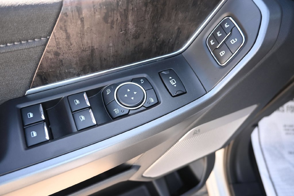 Used 2026 Ford F250 Lariat w/ Black Appearance Package AWD/4WD image 29