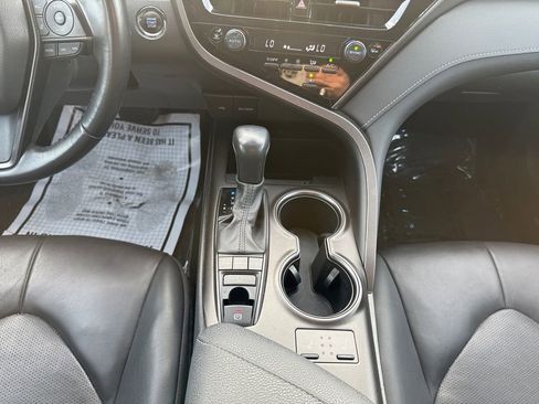 Used 2023 Toyota Camry XSE image 15