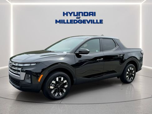 New 2025 Hyundai Santa Cruz SE AWD/4WD image 4