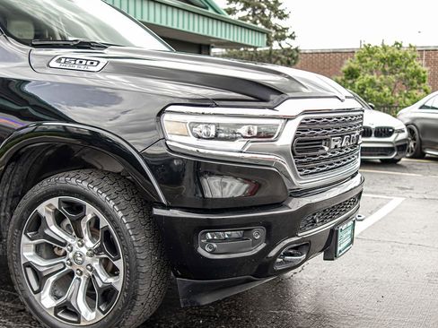 Used 2019 RAM 1500 Limited w/ Advanced Safety Group AWD/4WD image 3