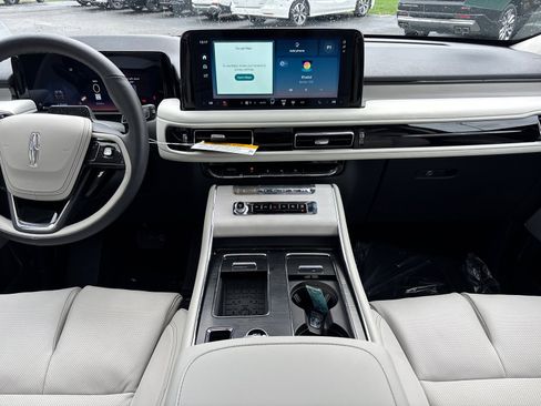 New 2026 Lincoln Aviator Reserve image 29