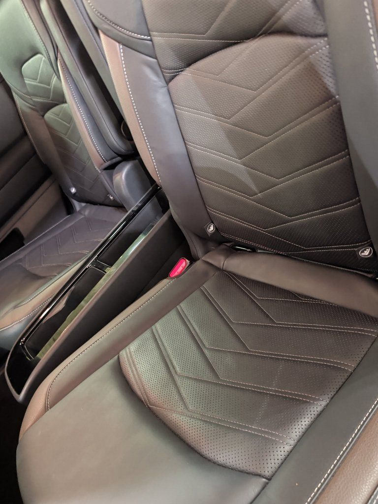 Used 2023 Nissan Pathfinder Platinum AWD/4WD image 6