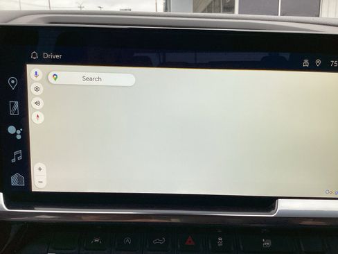 Used 2025 Chevrolet Silverado 1500 LT image 5