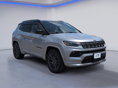 Used 2022 Jeep Compass High Altitude AWD/4WD image 10