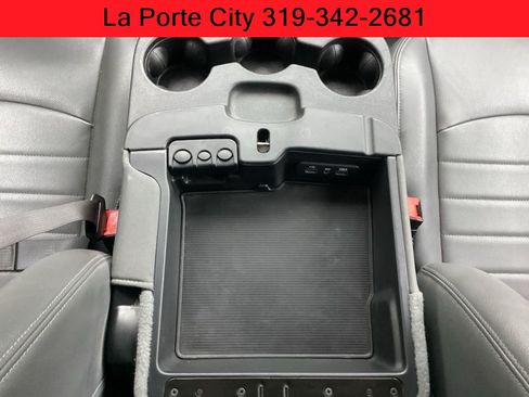 Used 2020 RAM 1500 Tradesman w/ Chrome Appearance Group AWD/4WD image 14