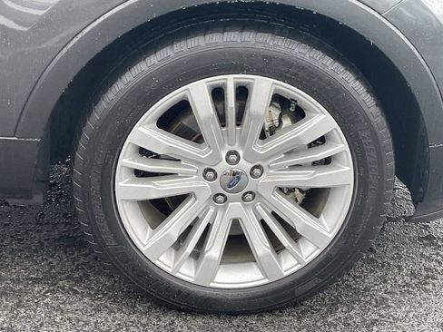 Used 2018 Ford Explorer Platinum AWD/4WD image 10