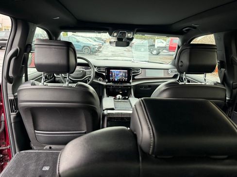 Used 2022 Jeep Wagoneer Series II w/ Premium Group I image 37