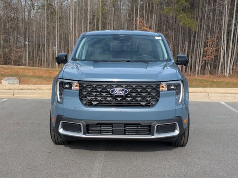 New 2026 Ford Maverick Lariat w/ 4K Tow Package AWD/4WD image 7