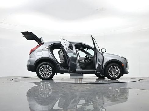 Used 2024 Cadillac XT4 Premium Luxury FWD image 53