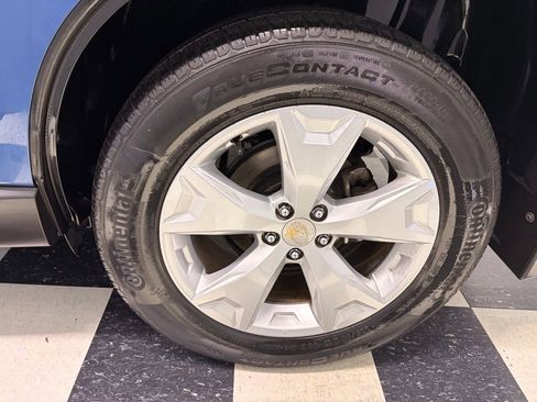 Used 2014 Subaru Forester 2.5i Touring w/ Popular Package #1 AWD/4WD image 9