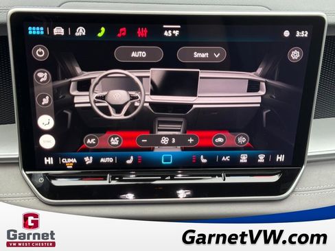 New 2026 Volkswagen Tiguan SE R-Line image 27