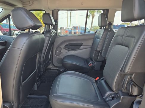 Used 2022 Ford Transit Connect XL image 12
