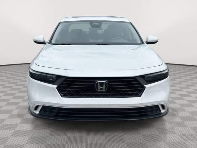 Used 2024 Honda Accord EX image 2