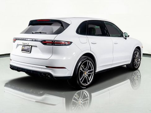 Used 2022 Porsche Cayenne S image 7