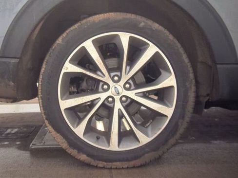 Used 2025 Ford Explorer Platinum w/ Ultimate Package image 22