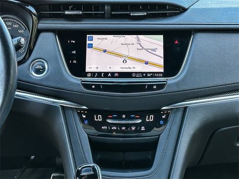 Used 2022 Cadillac XT5 Sportv w/ Technology Package image 29